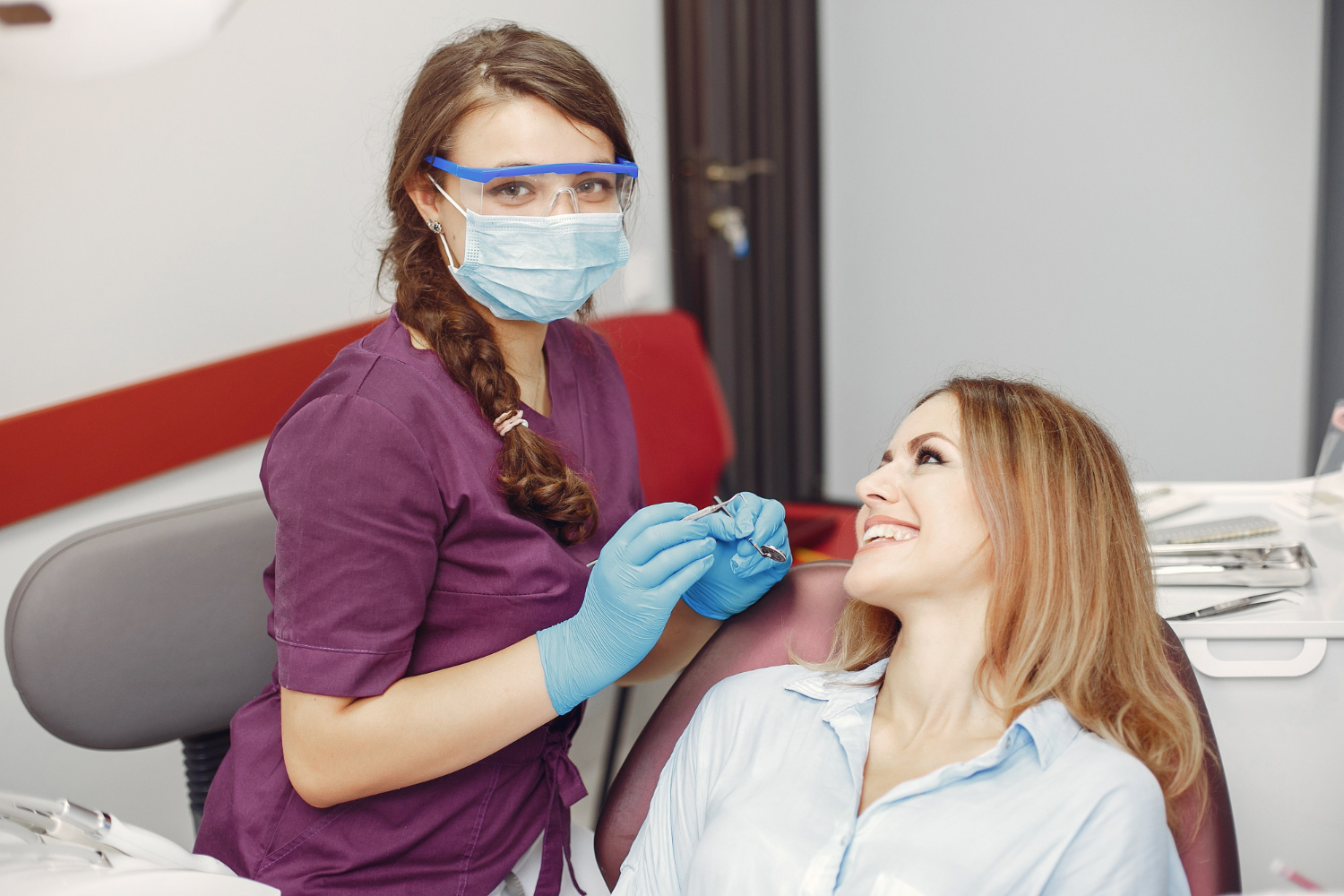 Cosmetic Dentist